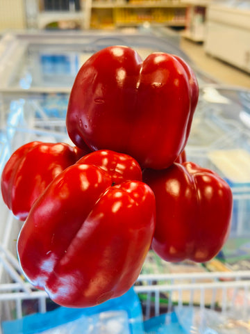 Red bell pepper per LB 红椒称重